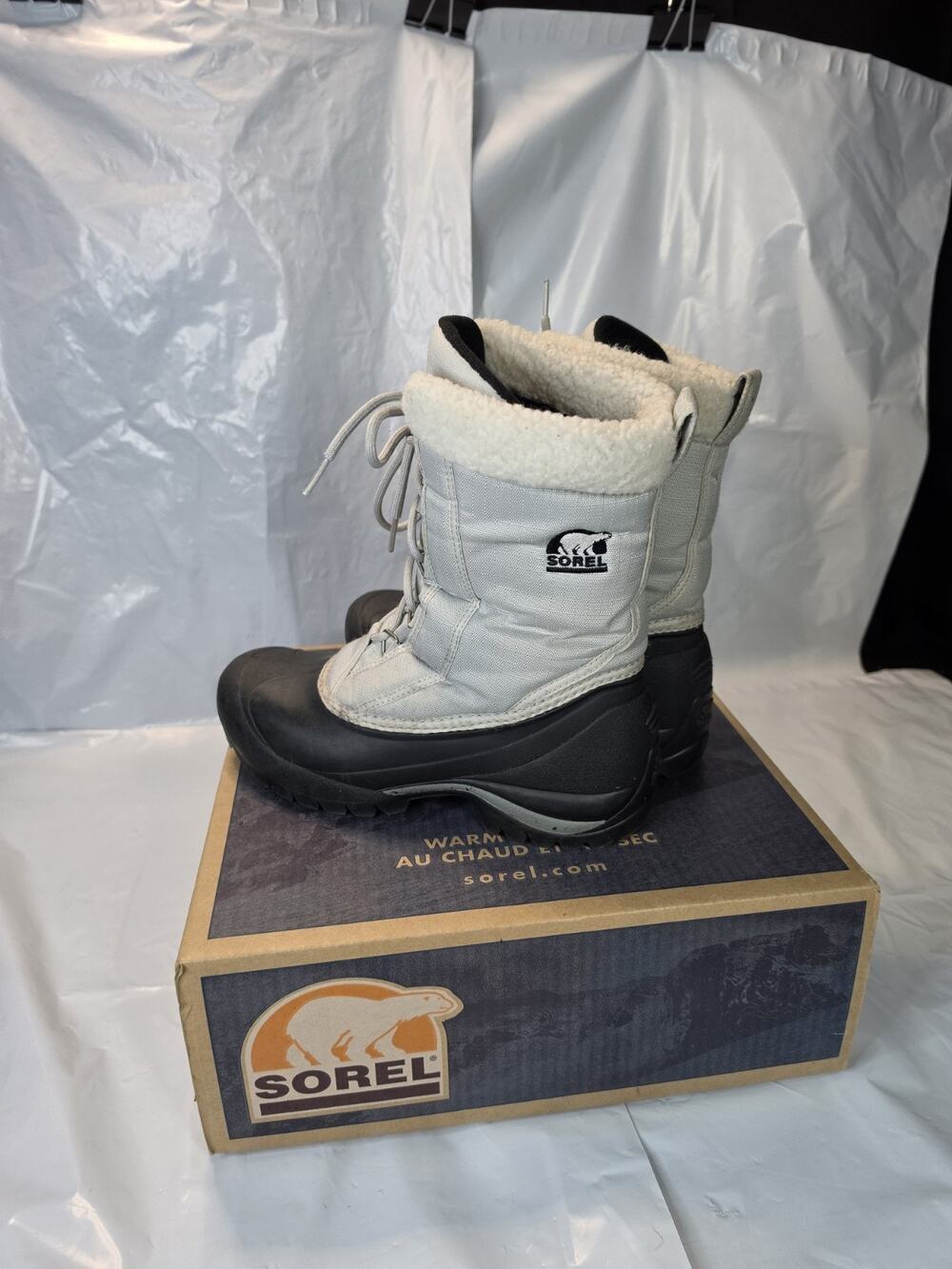 Sorel Cumberland Gray Nylon Ripstop boots Insulated Snow Winter Boot Women's 8.5